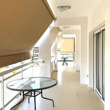 Modern 3bdr_top Floor_lux_suite_balcony לימסול